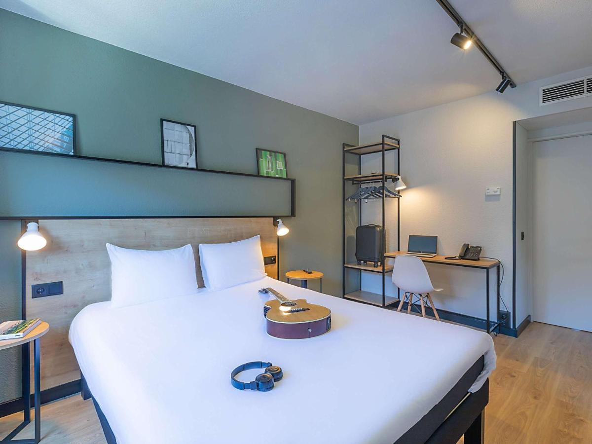 Hotel Ibis Bragance Extérieur photo